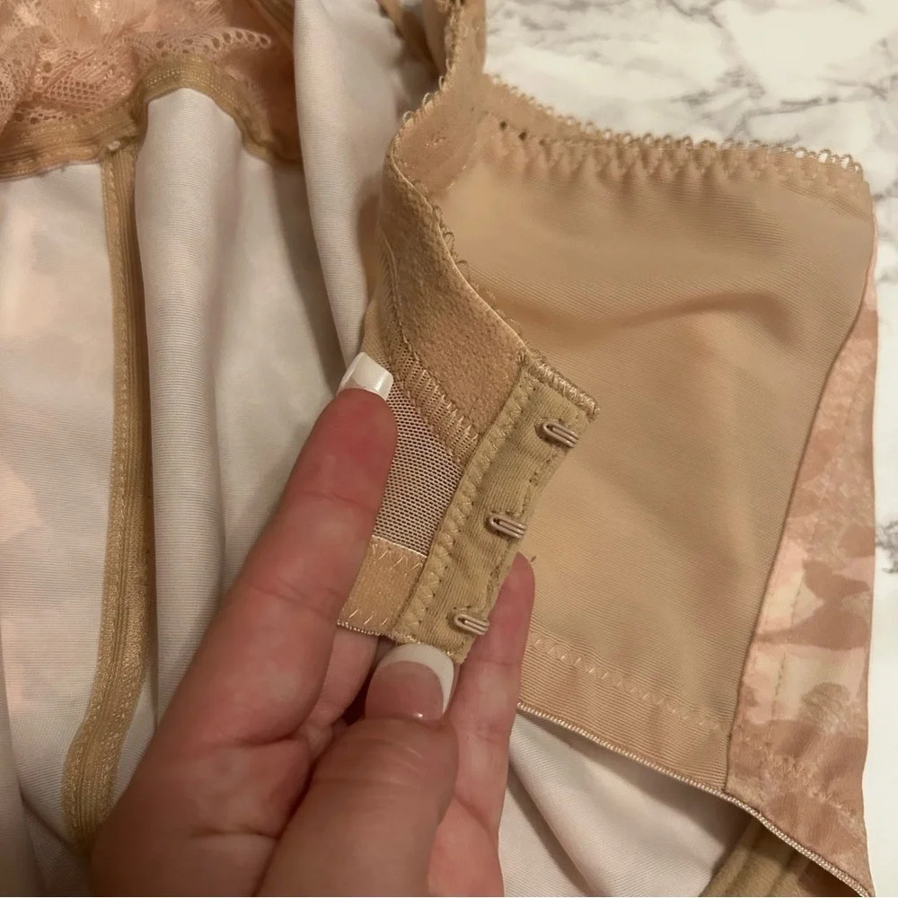 ELOMI Morgan Full Figure Underwire Bra - Picture 7 of 9